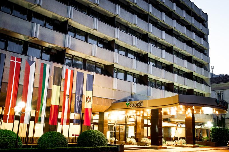 Codru Hotel Chisinau Bagian luar foto