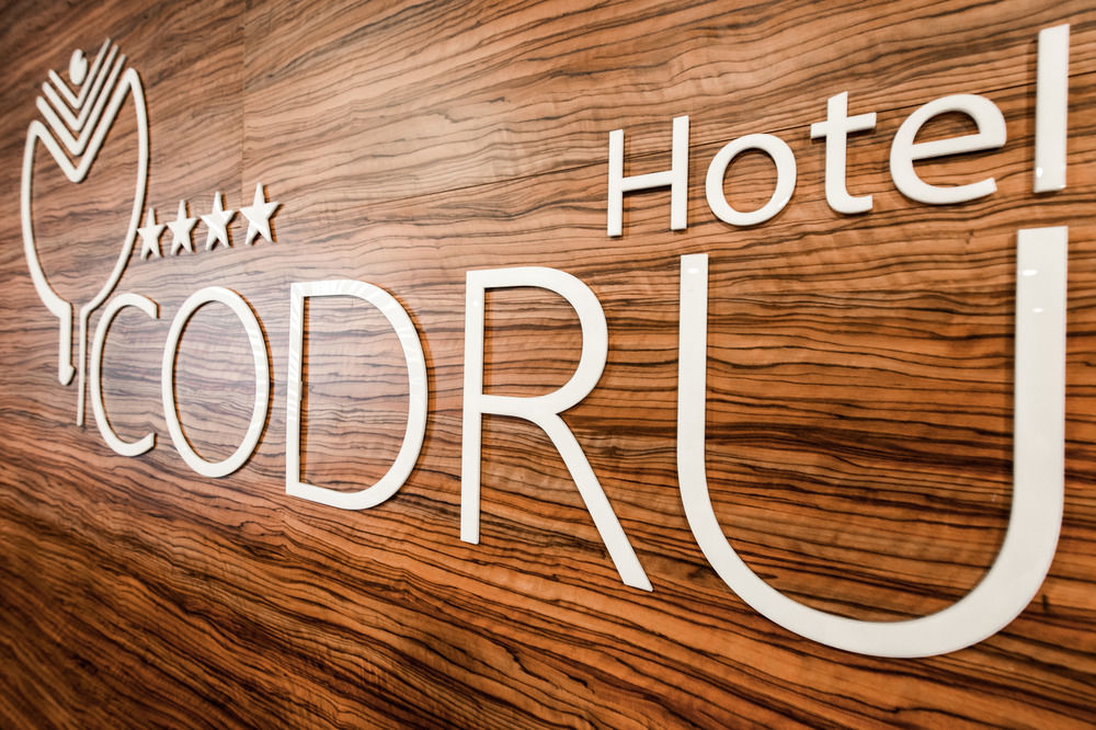 Codru Hotel Chisinau Bagian luar foto